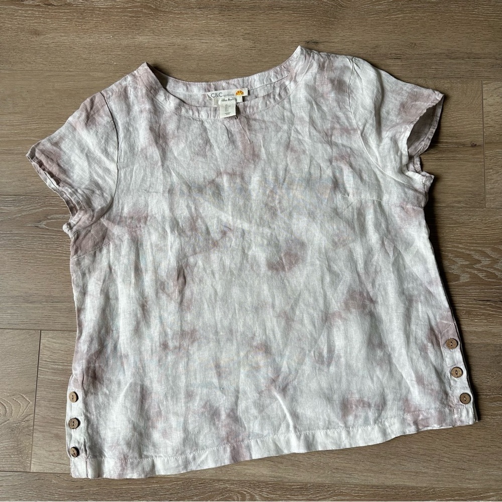 New C&C California 100% Linen Short Sleeve Top Buttons on Sides Tie Dye L